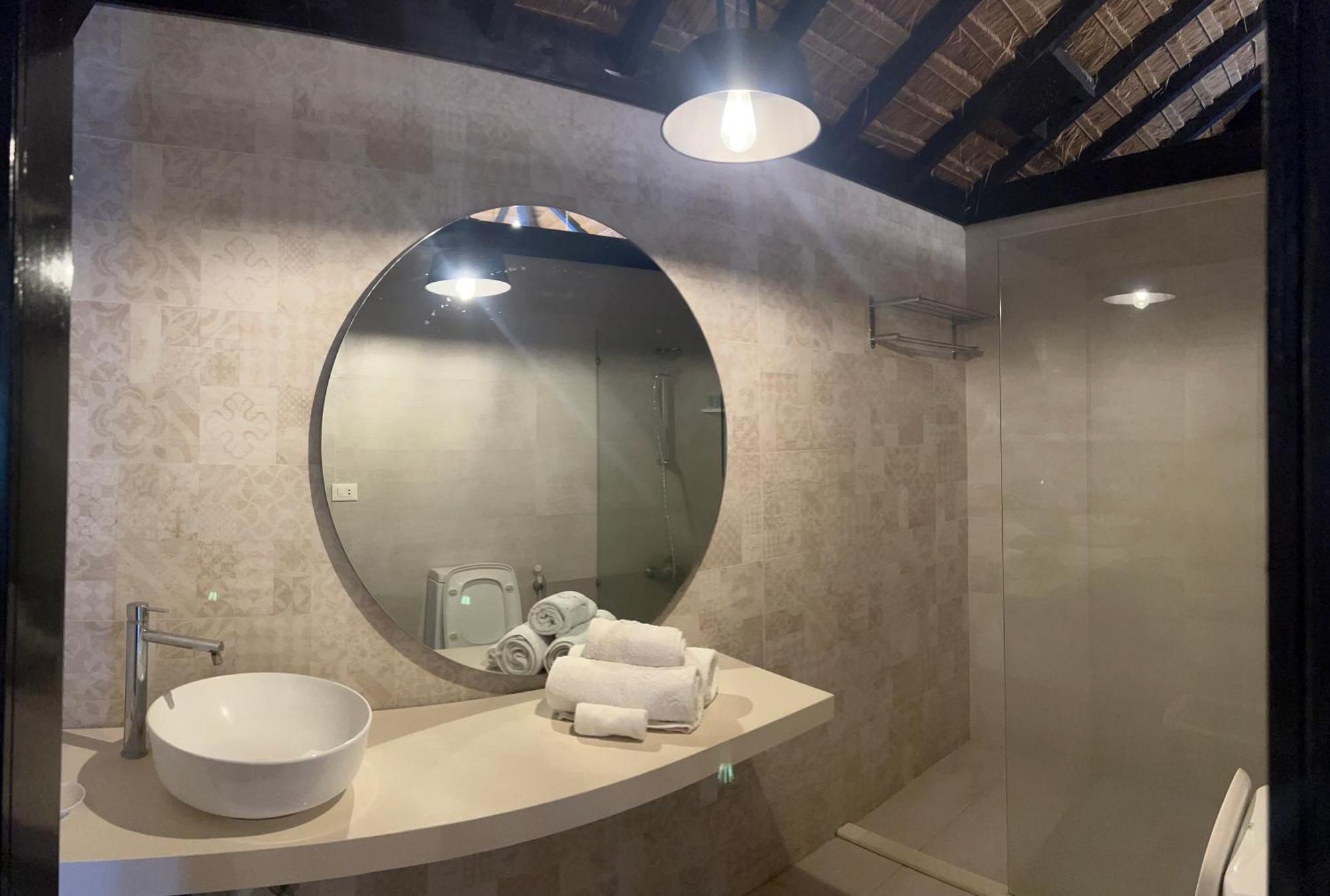 Jhotelresorts Damour Bilik gambar