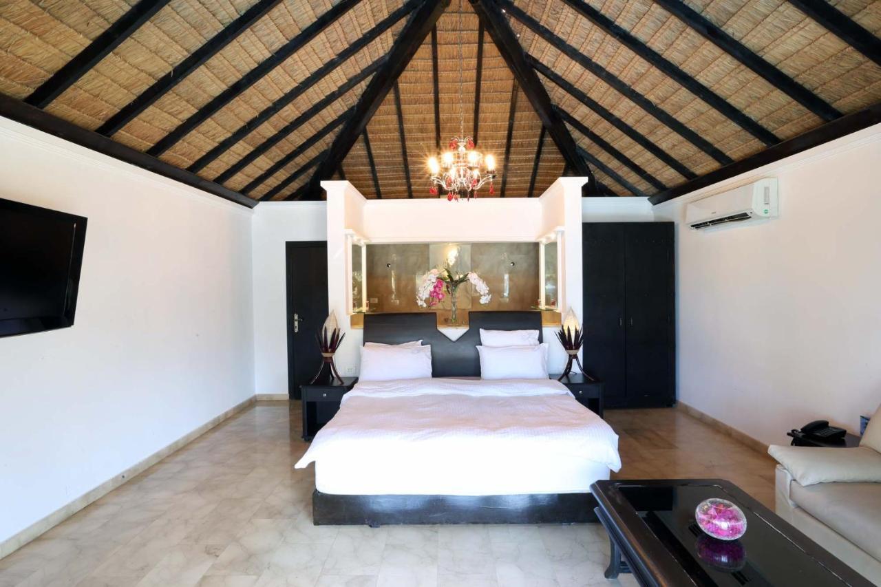 Jhotelresorts Damour Luaran gambar